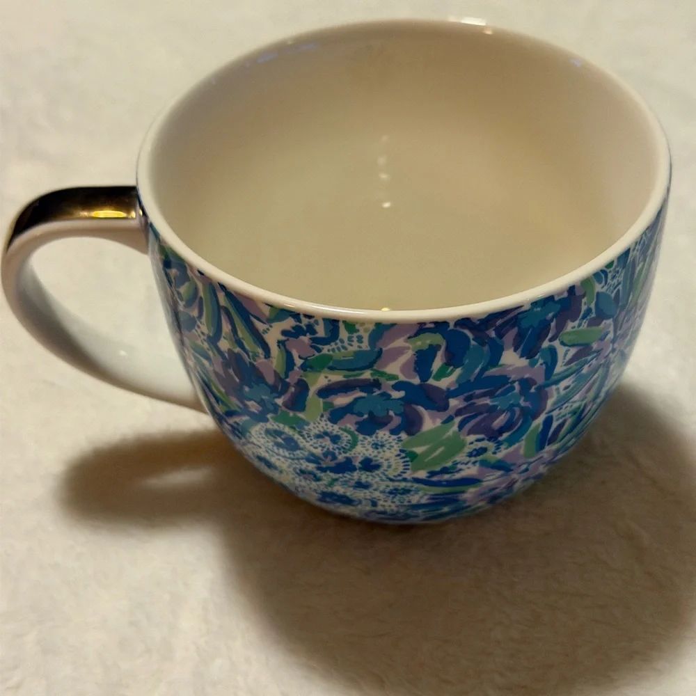Lilly Pulitzer Y2K Floral Coffee Mug “xx, Lilly” gold Signature chunky soup mug